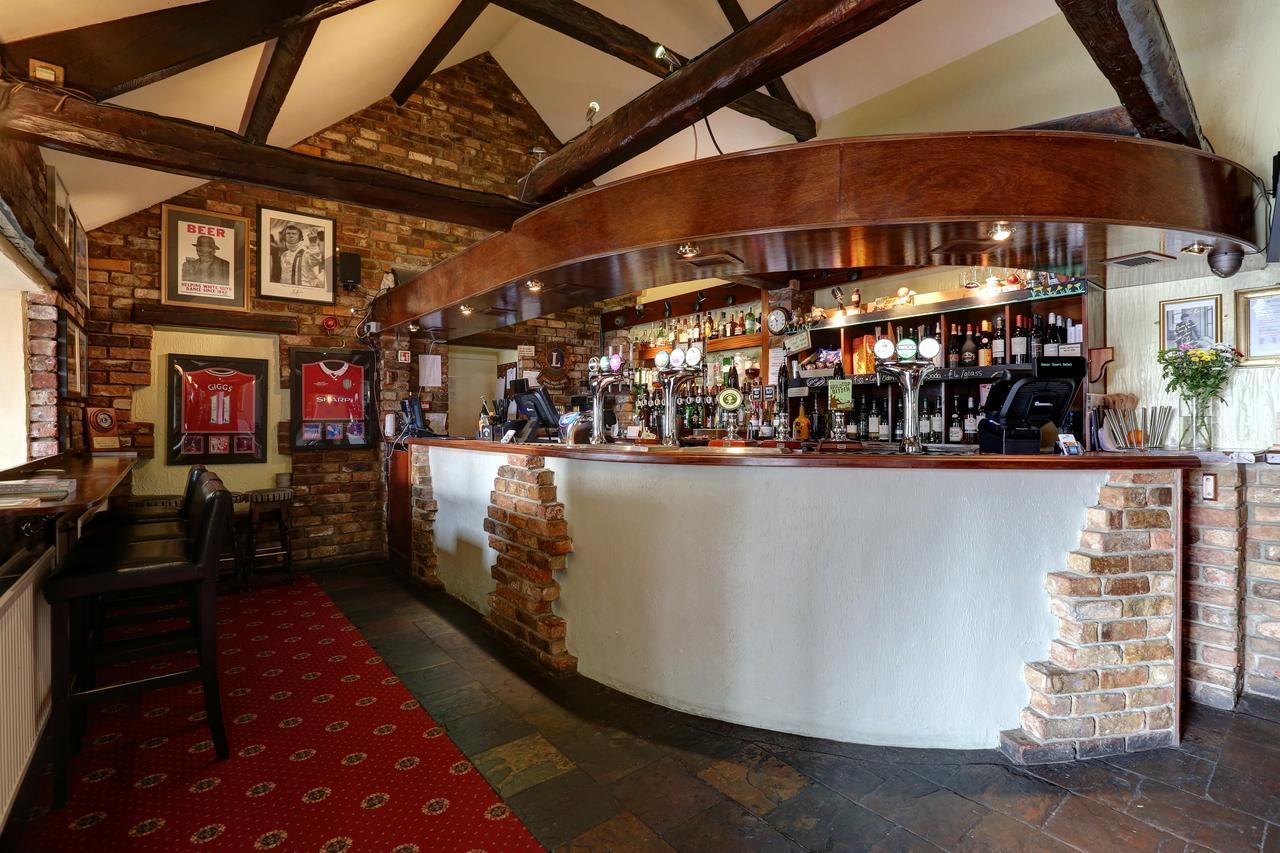 Manor Court Hotel Carnaby Экстерьер фото